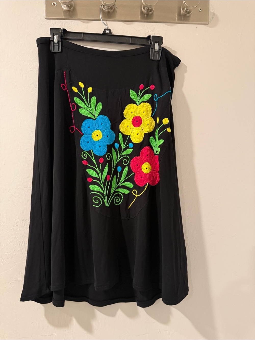 Talbots Woman Black Embroidered Floral A-Line Midi Skirt Plus Size